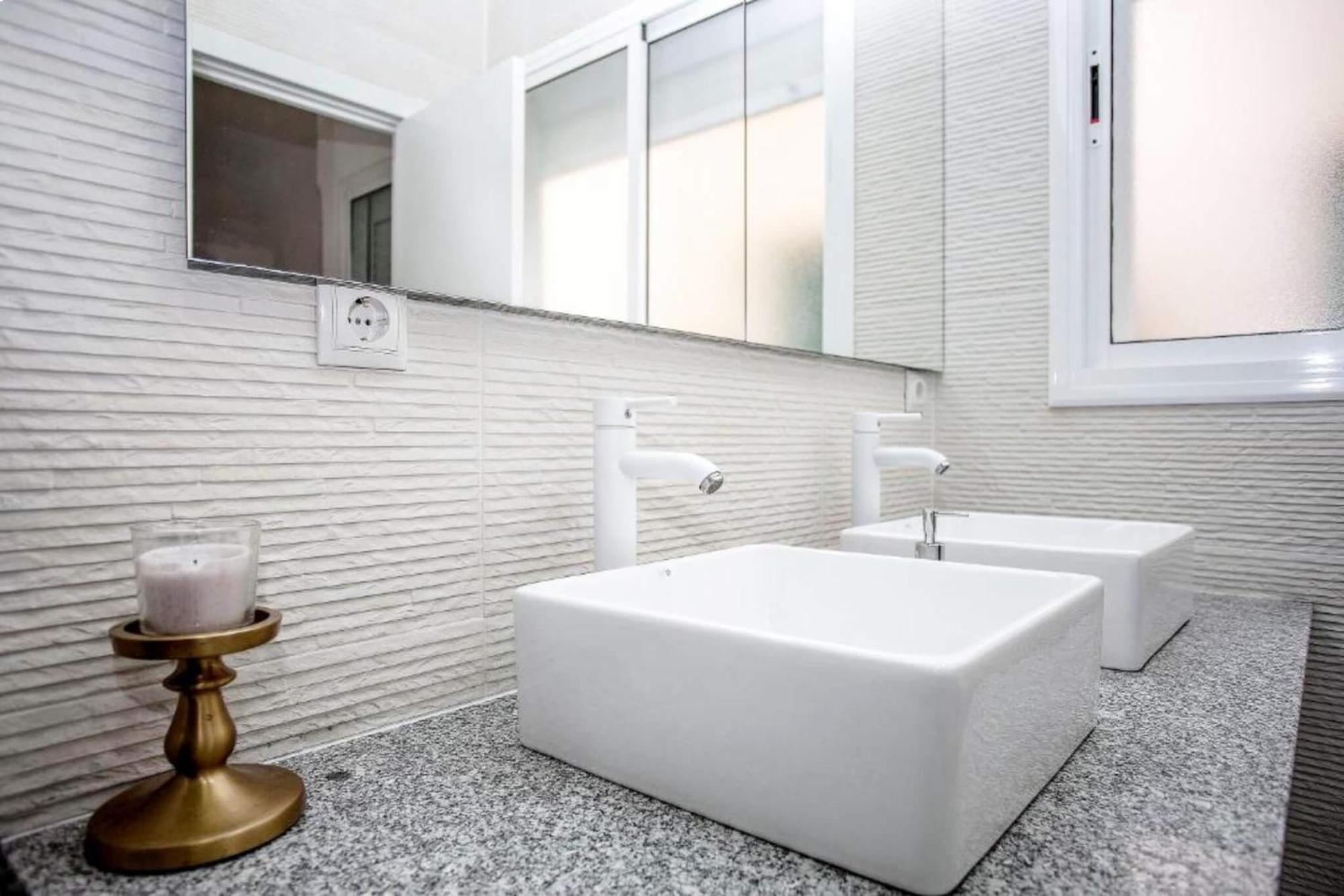 Adorable Urban Suites 大加那利岛拉斯帕尔马斯 客房 照片